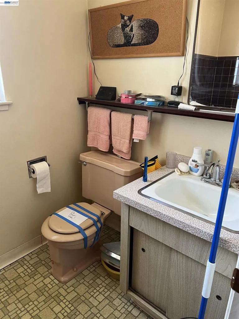 1176 Dublin Ave Livermore, CA 94550