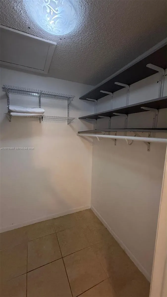 7411 SW 152nd Ave #6-207 Miami, FL 33193
