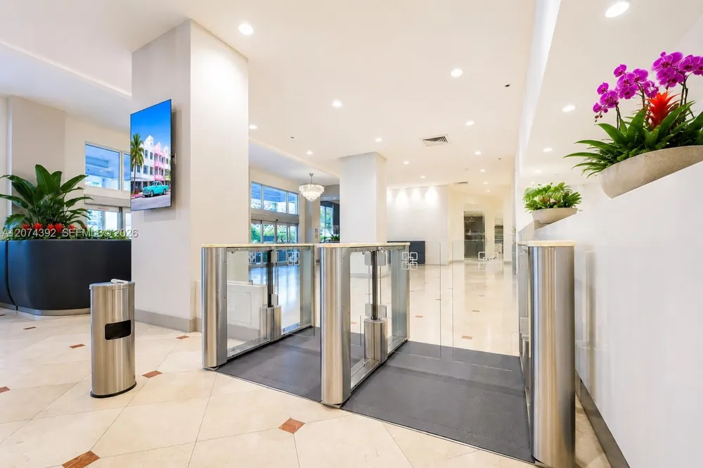 100 Lincoln Rd #631 Miami Beach, FL 33139