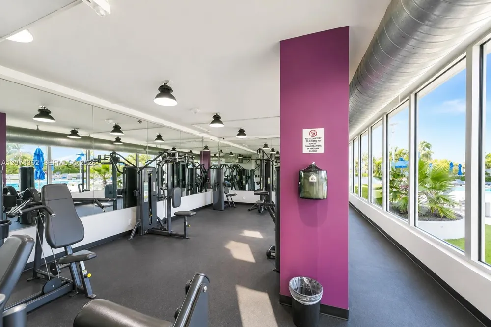 100 Lincoln Rd #631 Miami Beach, FL 33139