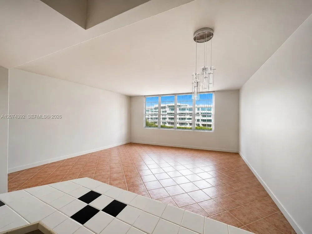 100 Lincoln Rd #631 Miami Beach, FL 33139