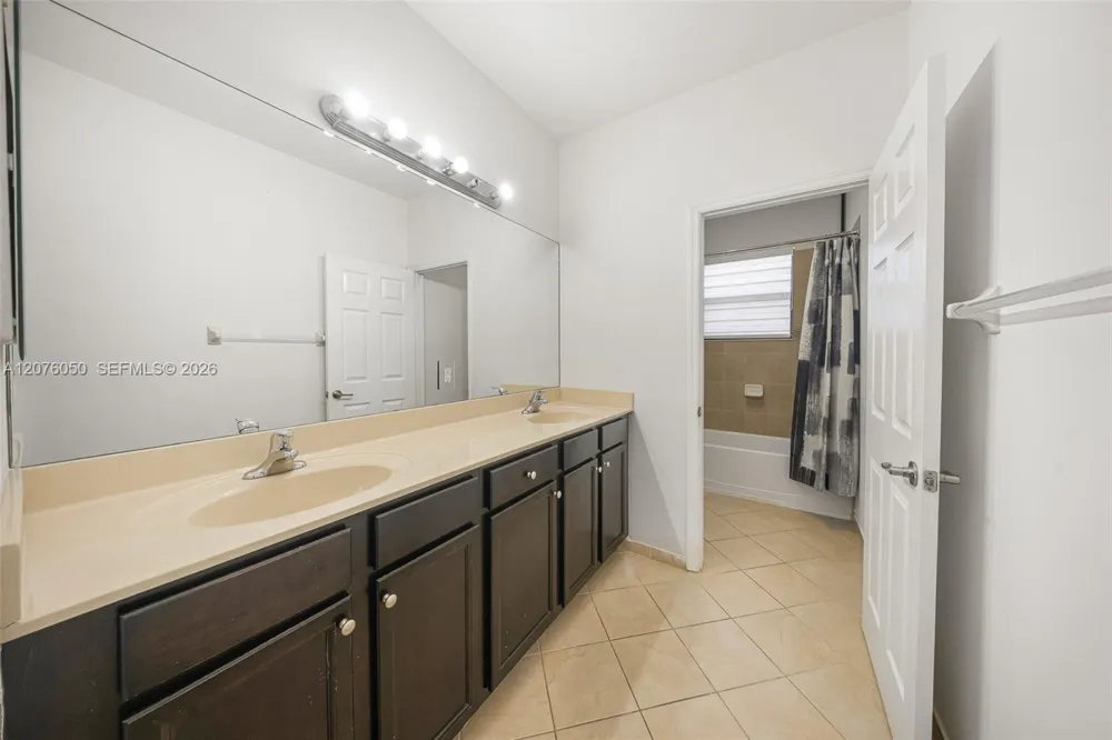 11731 SW 234th St Homestead, FL 33032