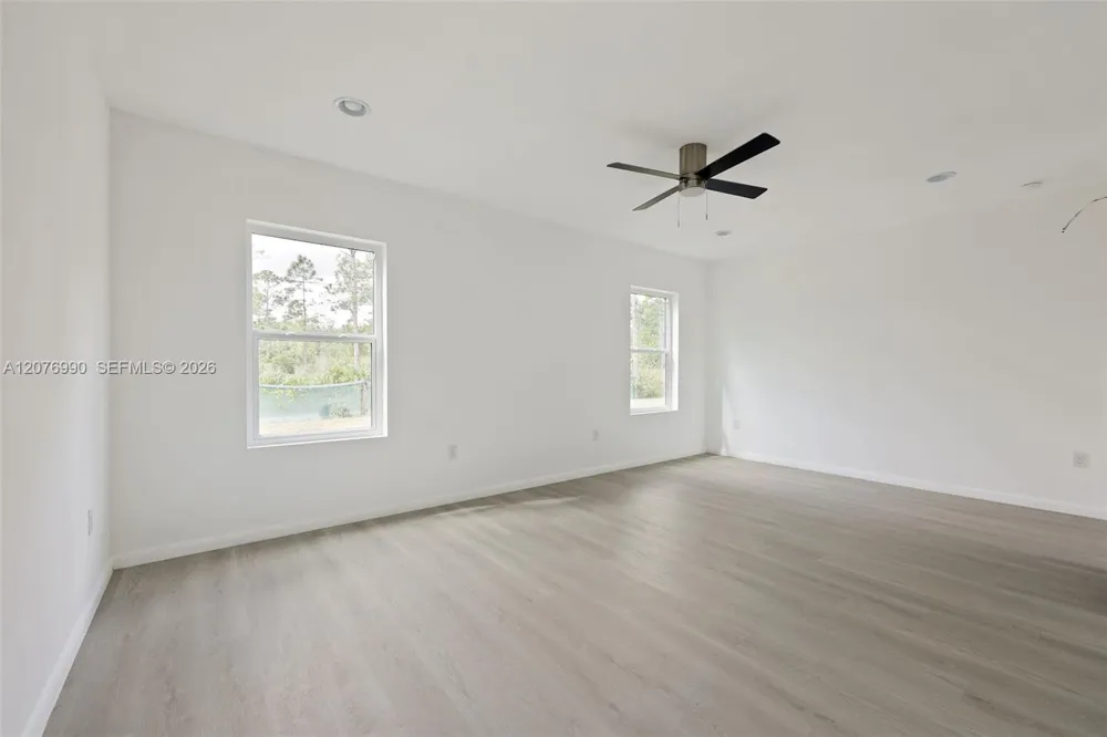 746 HARRIET AVE Palm Bay, FL 32908