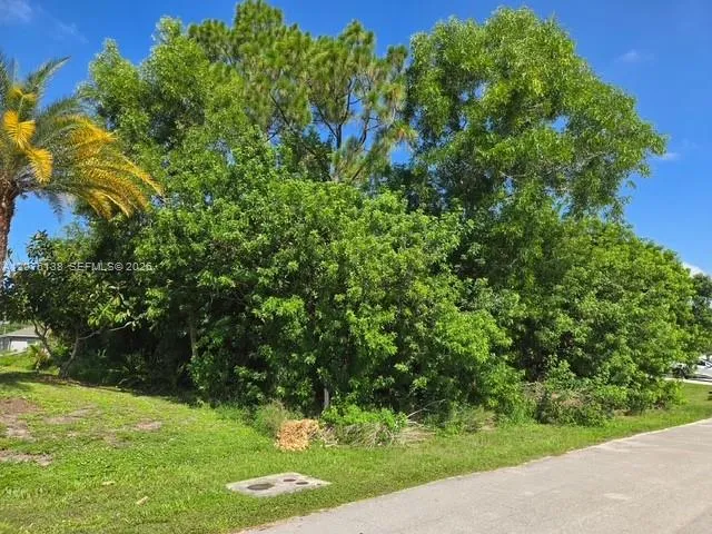 166 SW Milburn Cir Port St. Lucie, FL 34953