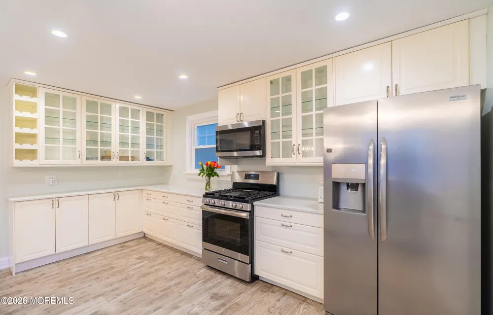 1305 4th Avenue Asbury Park, NJ 07712