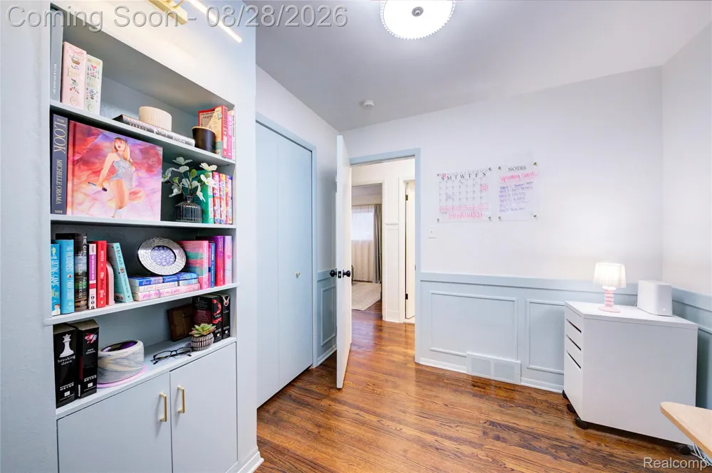31139 Roycroft Street Livonia City, MI 48154