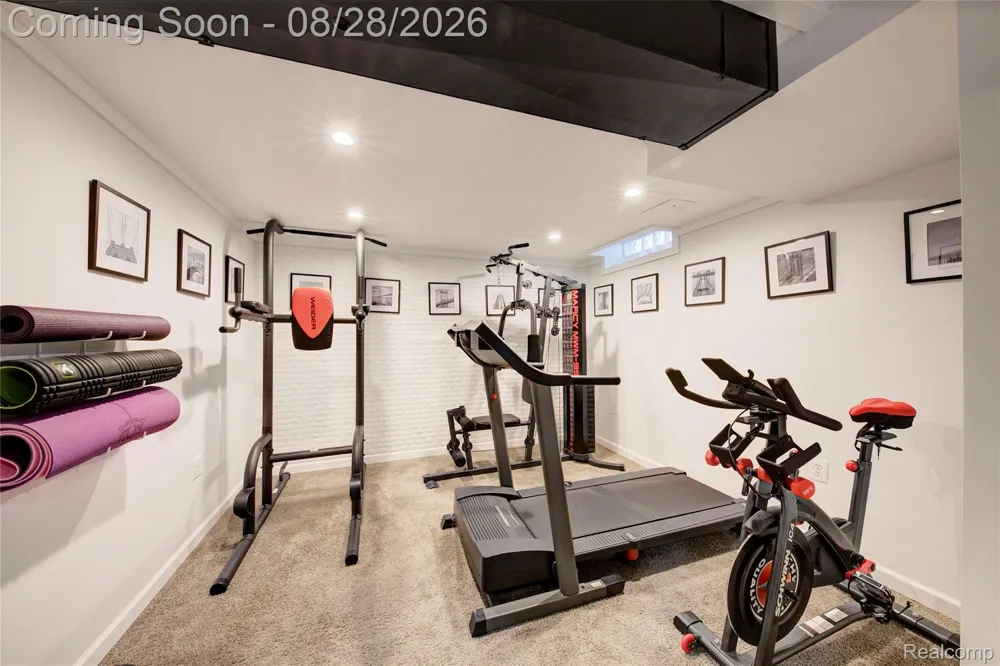 31139 Roycroft Street Livonia City, MI 48154