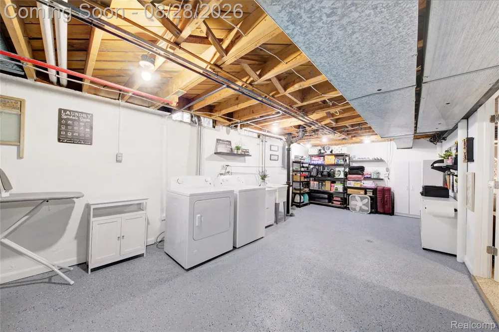 31139 Roycroft Street Livonia City, MI 48154