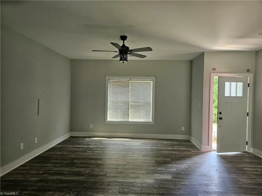 180 Oakshire Court Mocksville, NC 27028