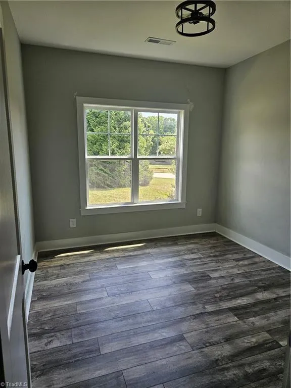 180 Oakshire Court Mocksville, NC 27028