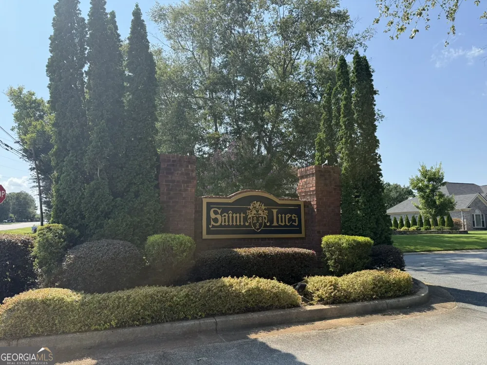 24 Saint Ives LN Winder, GA 30680