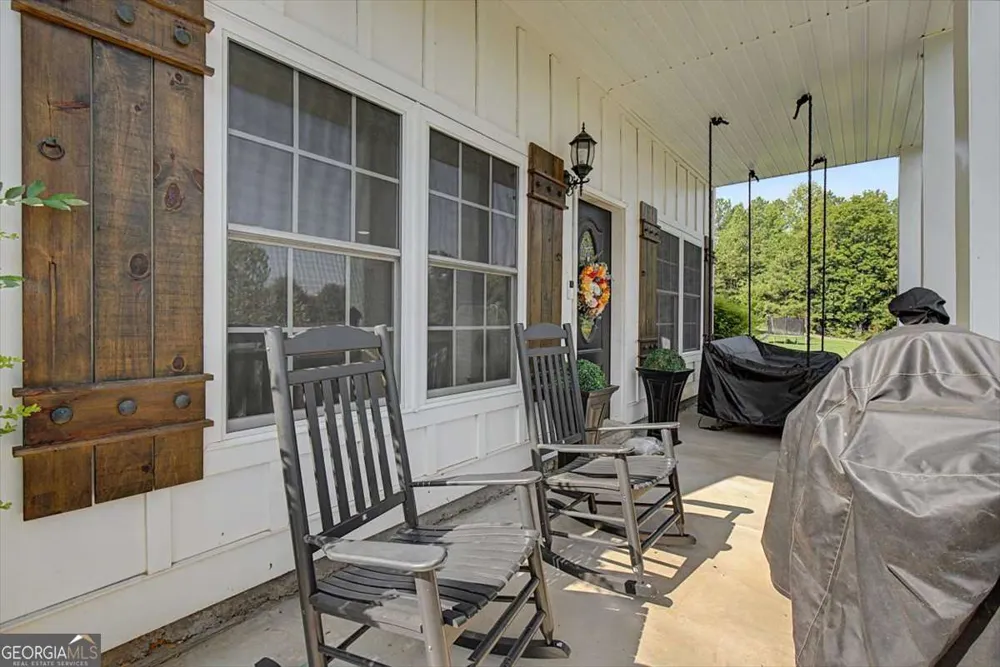 250 Crowe Springs RD NW Cartersville, GA 30121