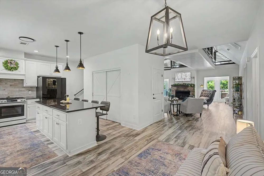 250 Crowe Springs RD NW Cartersville, GA 30121