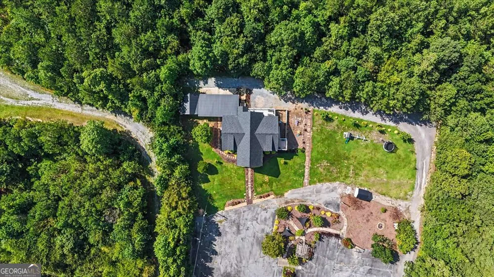 250 Crowe Springs RD NW Cartersville, GA 30121