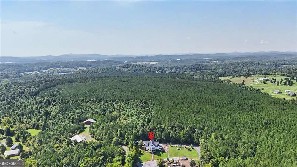 250 Crowe Springs RD NW Cartersville, GA 30121