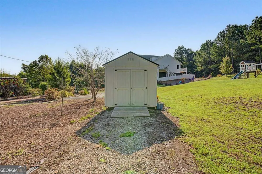 250 Crowe Springs RD NW Cartersville, GA 30121