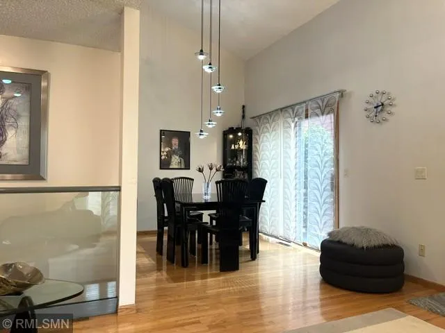 3493 Pilgrim Lane Plymouth, MN 55441