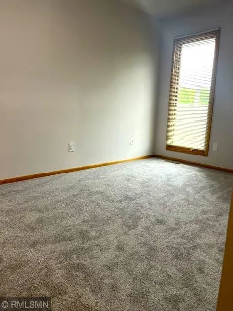 3493 Pilgrim Lane Plymouth, MN 55441