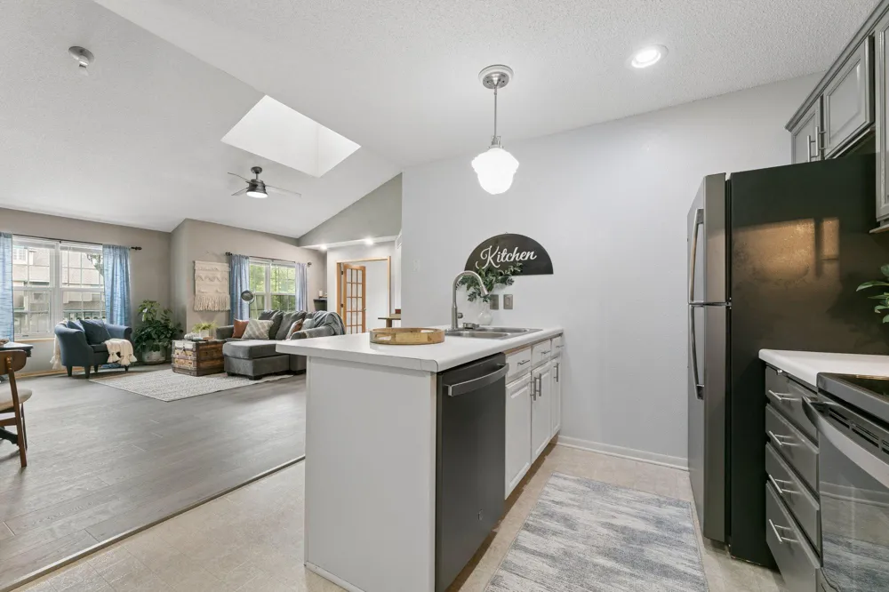 108 Morningside Drive NE Hutchinson, MN 55350