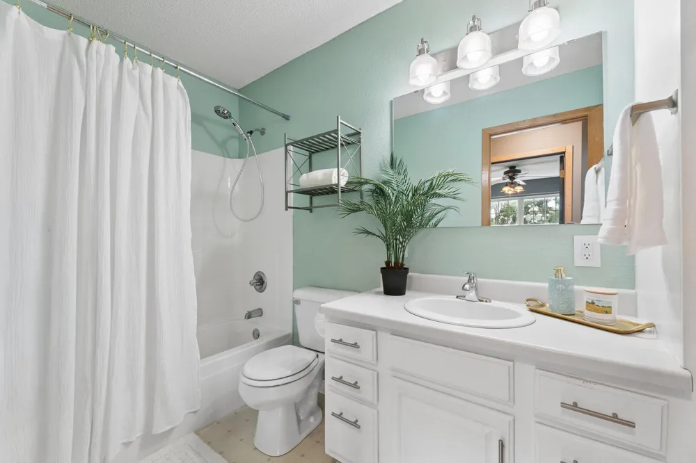 108 Morningside Drive NE Hutchinson, MN 55350