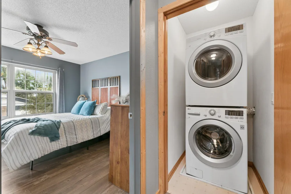 108 Morningside Drive NE Hutchinson, MN 55350