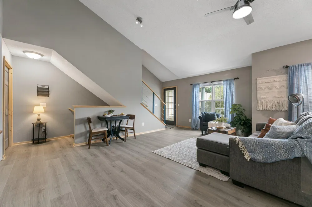 108 Morningside Drive NE Hutchinson, MN 55350