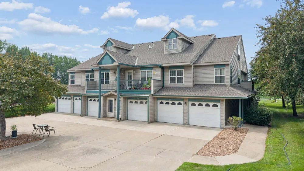 108 Morningside Drive NE Hutchinson, MN 55350