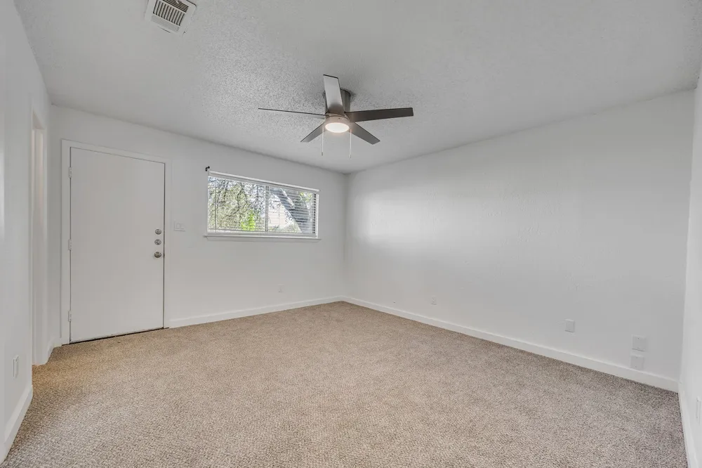 1008 Milford Way #B Austin, TX 78745