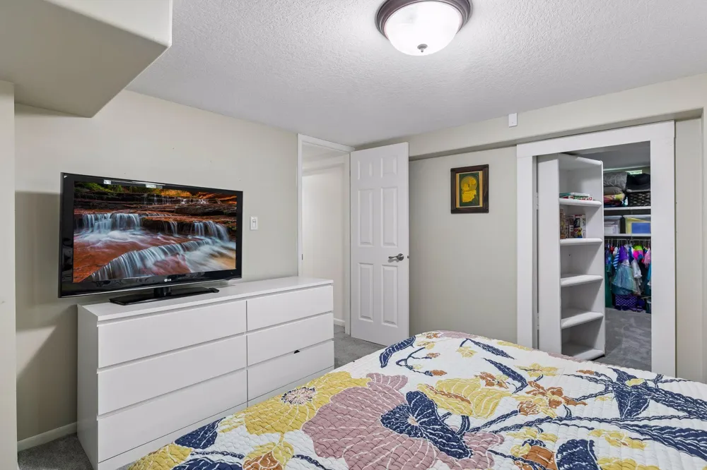 17901 Covington Road Minnetonka, MN 55345