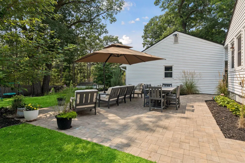 17901 Covington Road Minnetonka, MN 55345