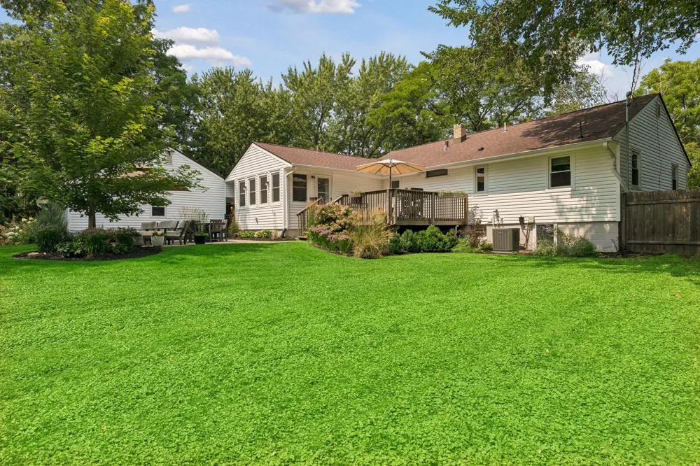 17901 Covington Road Minnetonka, MN 55345