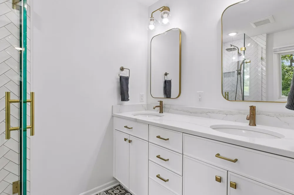 17901 Covington Road Minnetonka, MN 55345