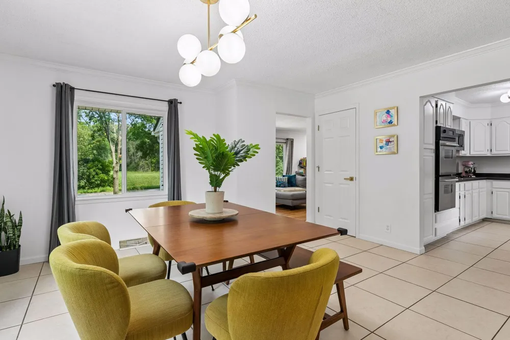 17901 Covington Road Minnetonka, MN 55345