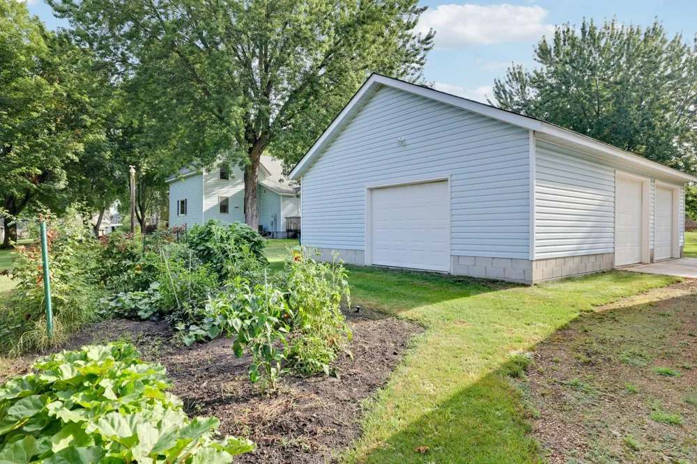 110 2nd Street SW New Prague, MN 56071