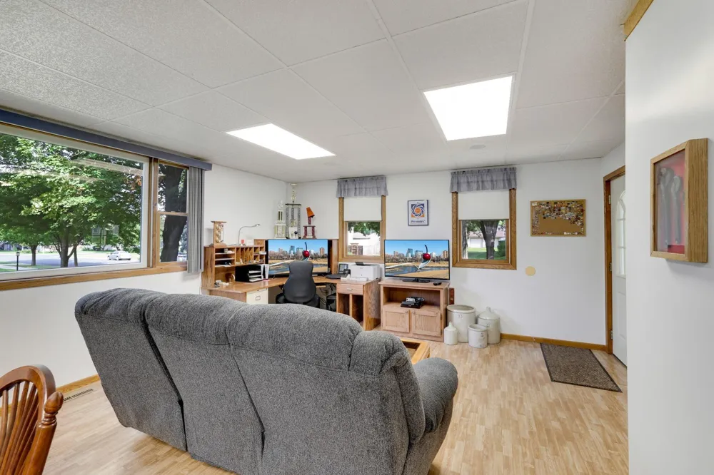 110 2nd Street SW New Prague, MN 56071