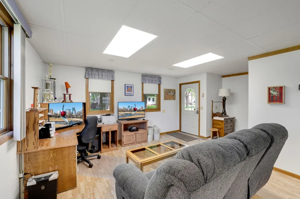 110 2nd Street SW New Prague, MN 56071