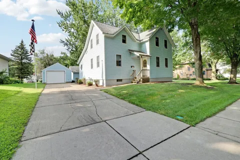 110 2nd Street SW
