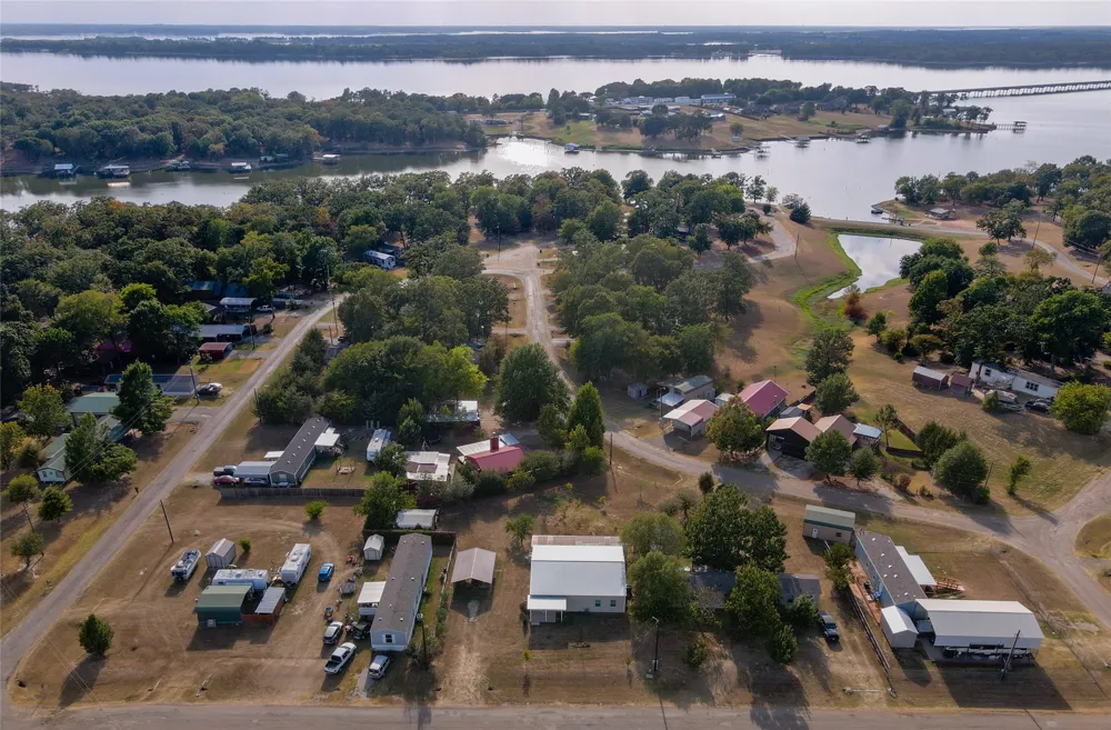 127 Mohican Quitman, TX 75783
