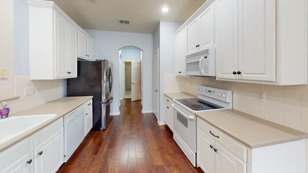 1828 Branch Trail Carrollton, TX 75007