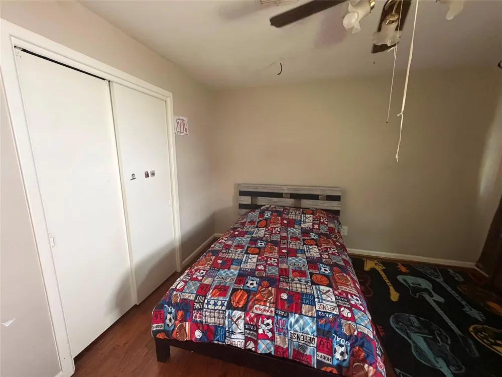 1847 Pasadena Boulevard Pasadena, TX 77502