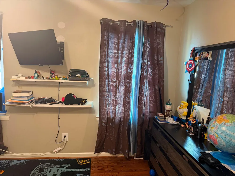 1847 Pasadena Boulevard Pasadena, TX 77502