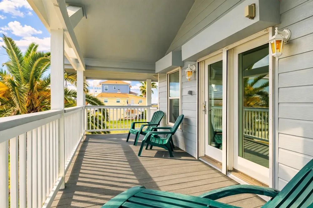 13026 John Reynolds Road Galveston, TX 77554