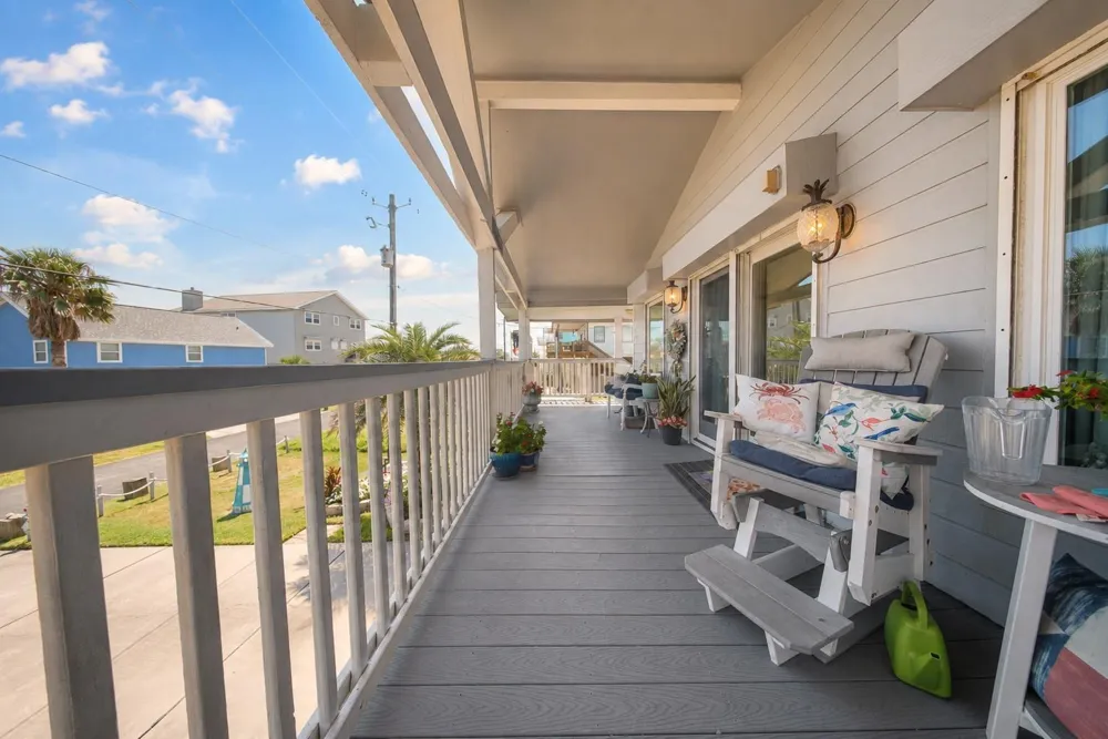 13026 John Reynolds Road Galveston, TX 77554