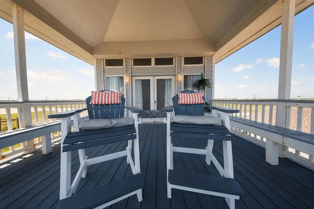 13026 John Reynolds Road Galveston, TX 77554