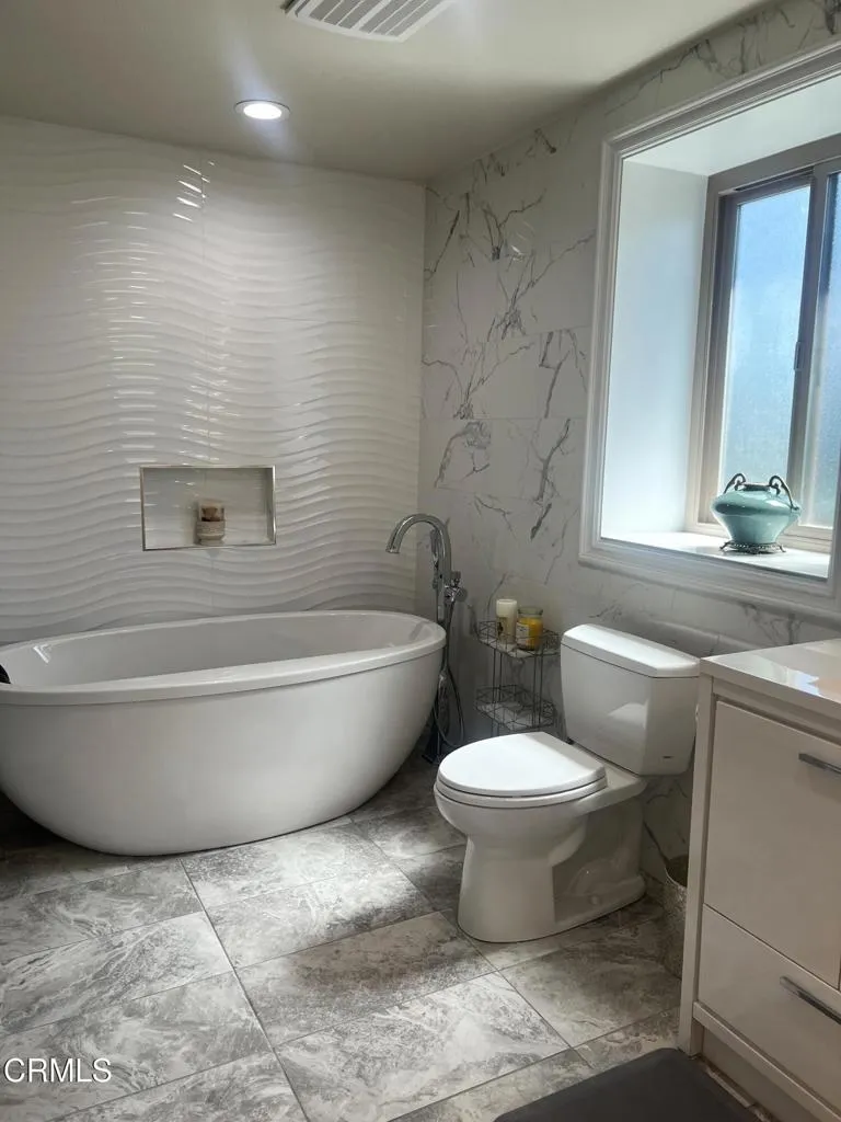 181 Pebble Beach Drive Thousand Oaks, CA 91320