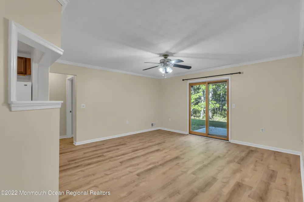 134 Whispering Oaks Way #134 Jackson, NJ 08527