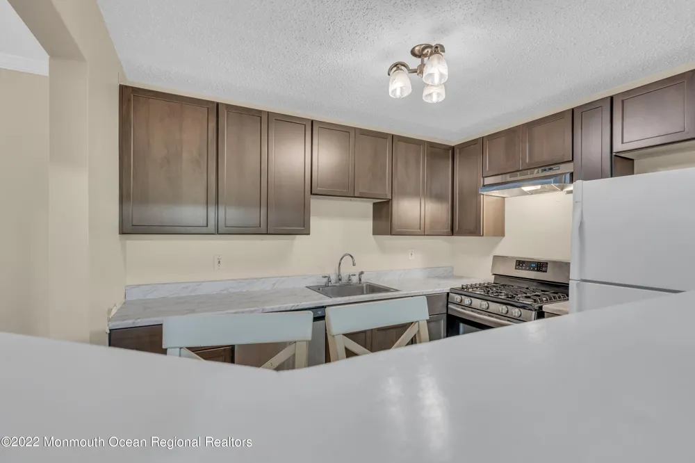 134 Whispering Oaks Way #134 Jackson, NJ 08527