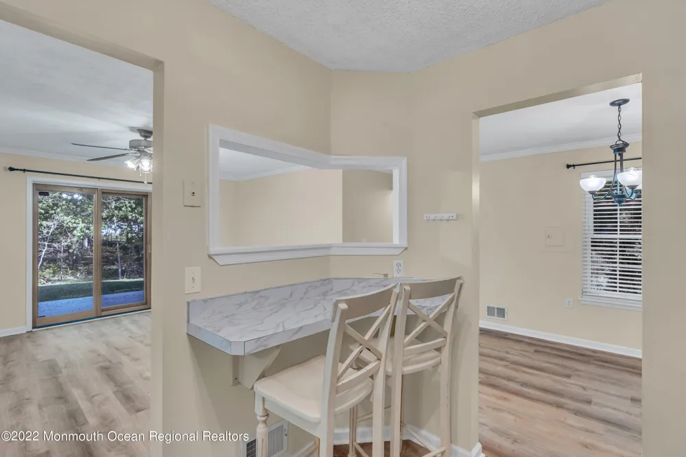 134 Whispering Oaks Way #134 Jackson, NJ 08527