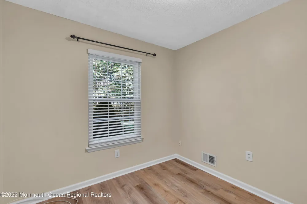134 Whispering Oaks Way #134 Jackson, NJ 08527