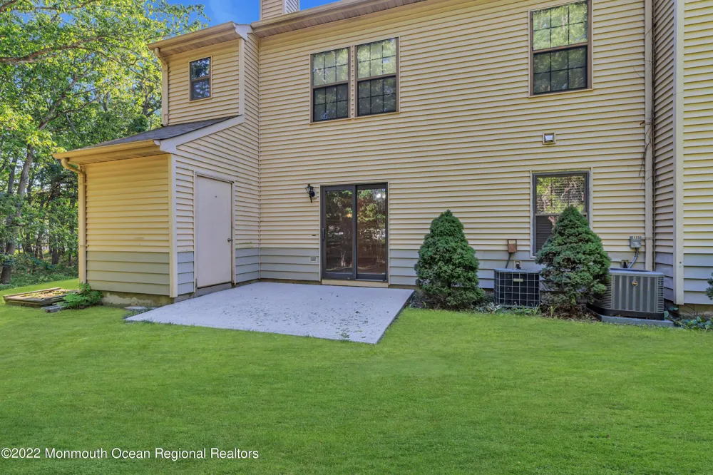 134 Whispering Oaks Way #134 Jackson, NJ 08527